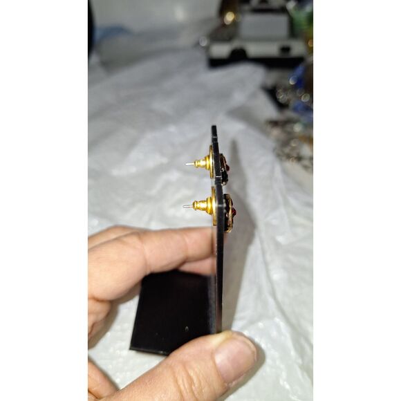 Monet Vintage Stud Post Pierced Earrings Red Rhinestone Minimalist Elegant - Picture 6 of 7